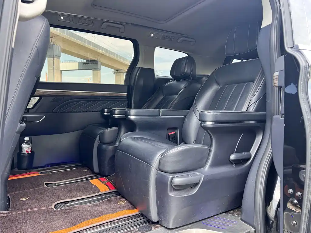 GAC Motor Trumpchi M8 — фото 8