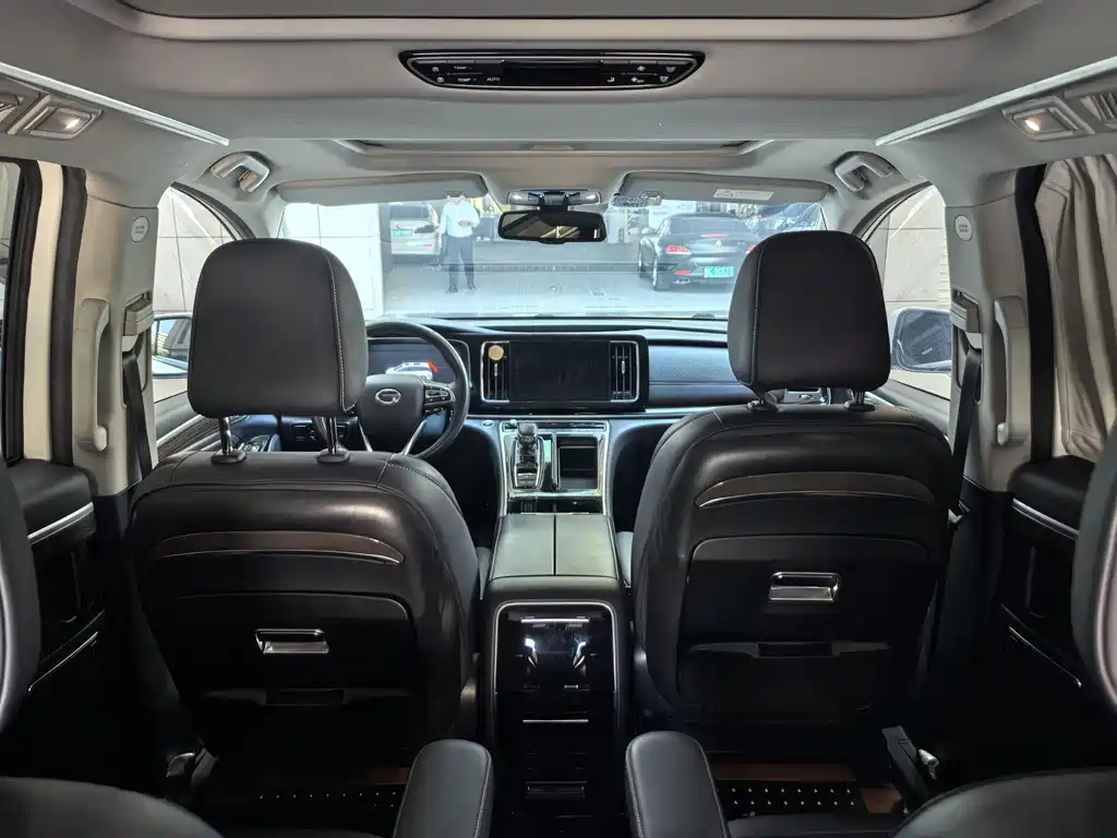 GAC Motor Trumpchi M8 — фото 13