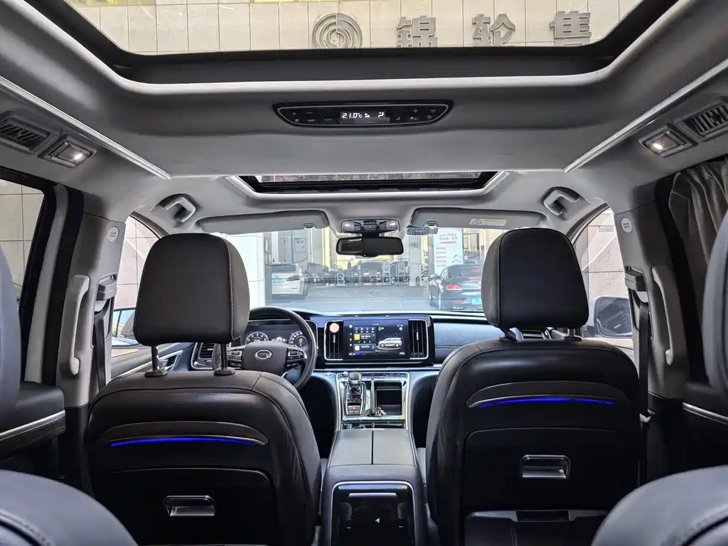 GAC Motor Trumpchi M8 — фото 14