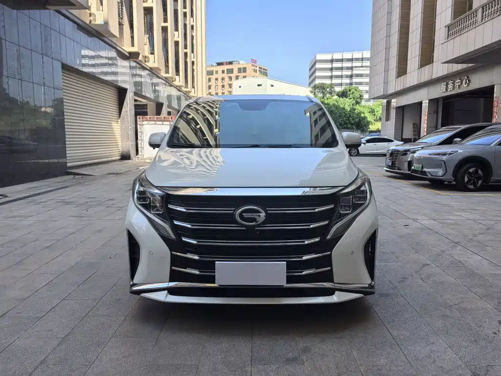 GAC Motor Trumpchi M8 — фото 8
