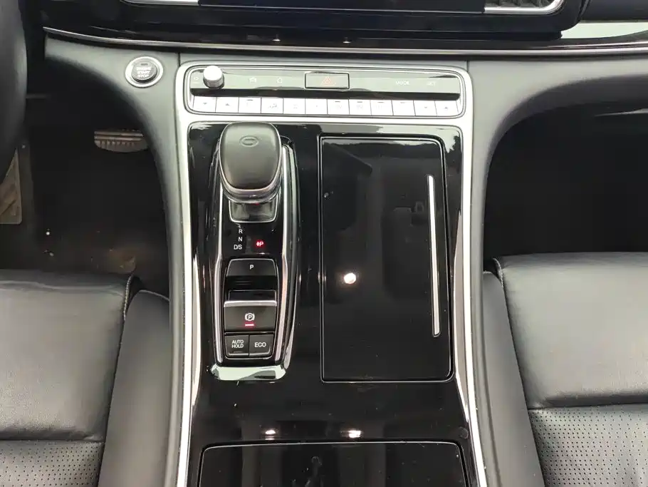 GAC Motor Trumpchi M8 — фото 16