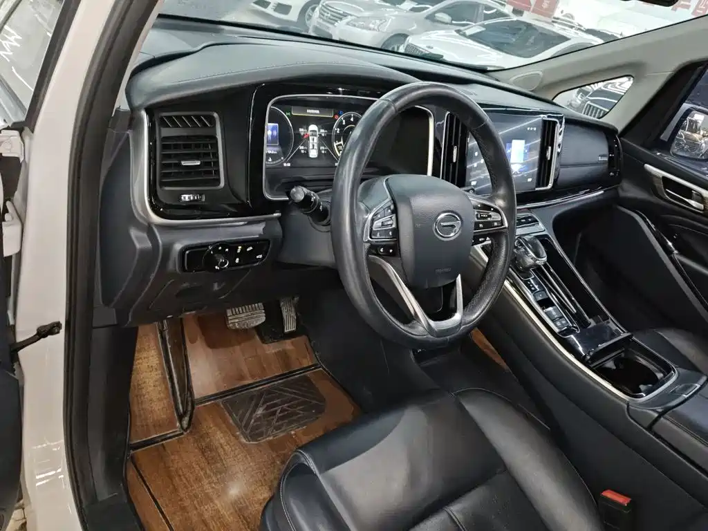 GAC Motor Trumpchi M8 — фото 7