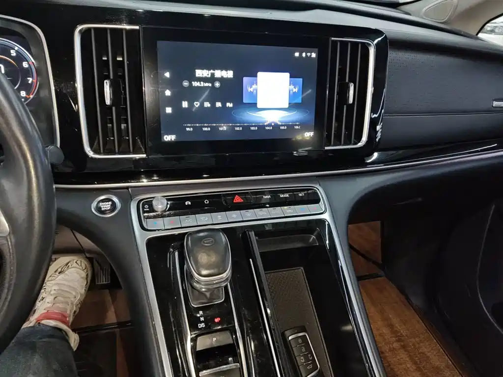 GAC Motor Trumpchi M8 — фото 10