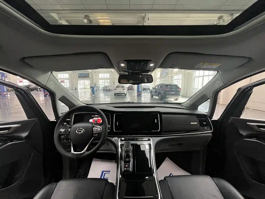 GAC Motor Trumpchi M8 — фото 10