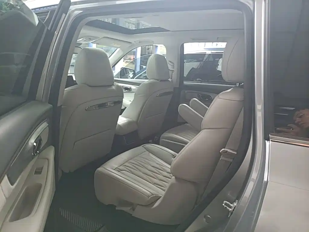 GAC Motor Trumpchi GS8 — фото 17