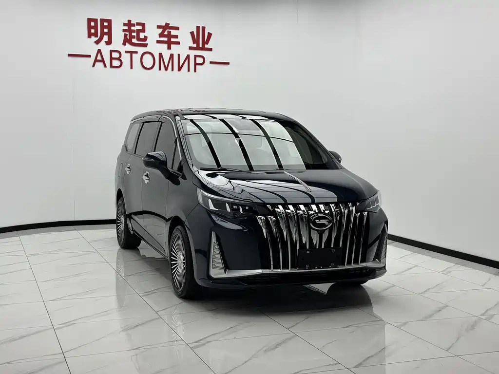 GAC Motor Trumpchi M6 — фото 3