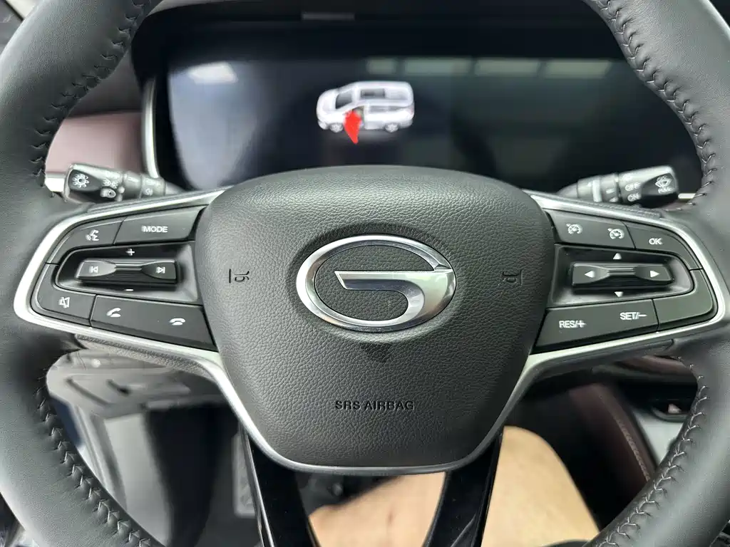 GAC Motor Trumpchi M6 — фото 14