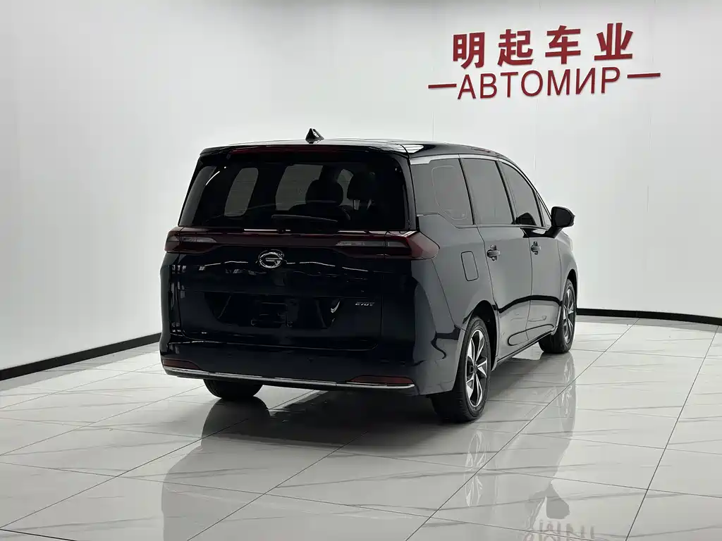 GAC Motor Trumpchi M6 — фото 9