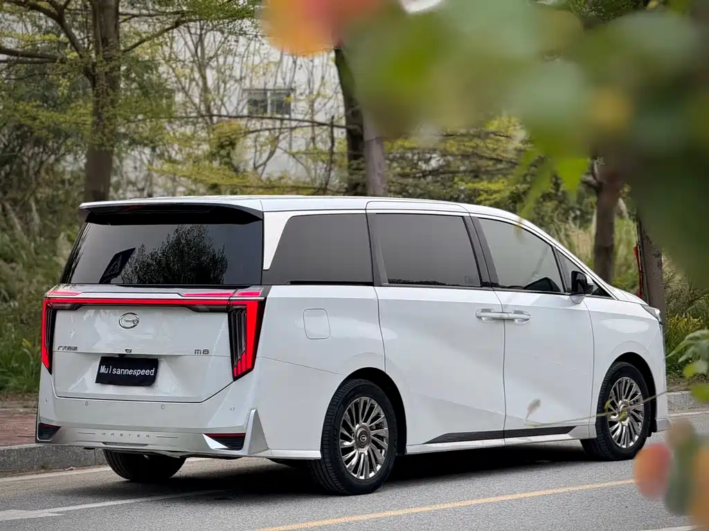 GAC Motor Trumpchi M8 — фото 6