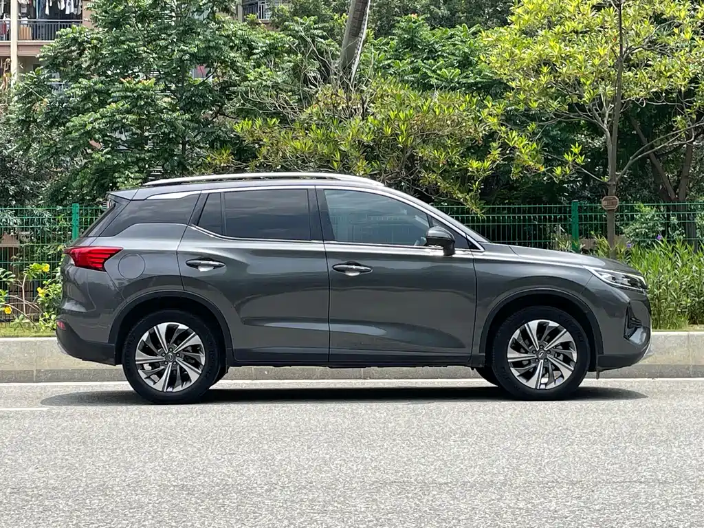 GAC Motor Trumpchi GS4 — фото 6