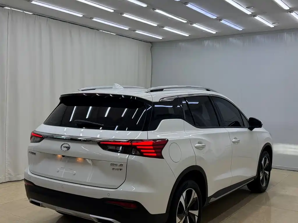 GAC Motor Trumpchi GS4 — фото 4