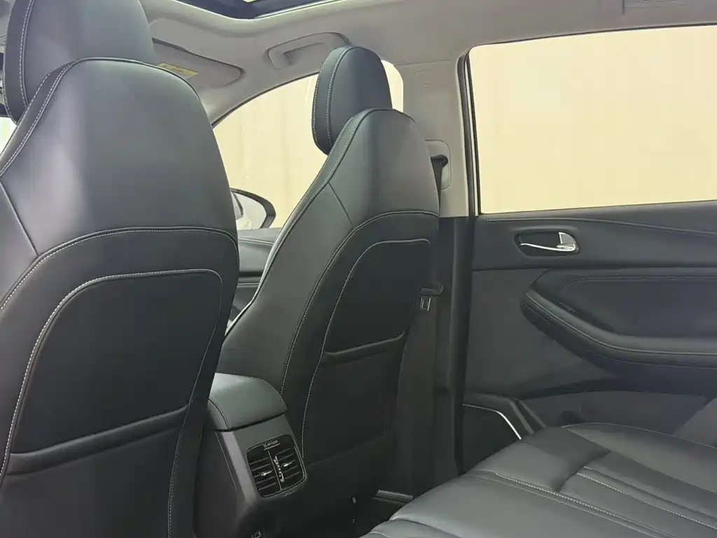 GAC Motor Trumpchi GS4 — фото 8