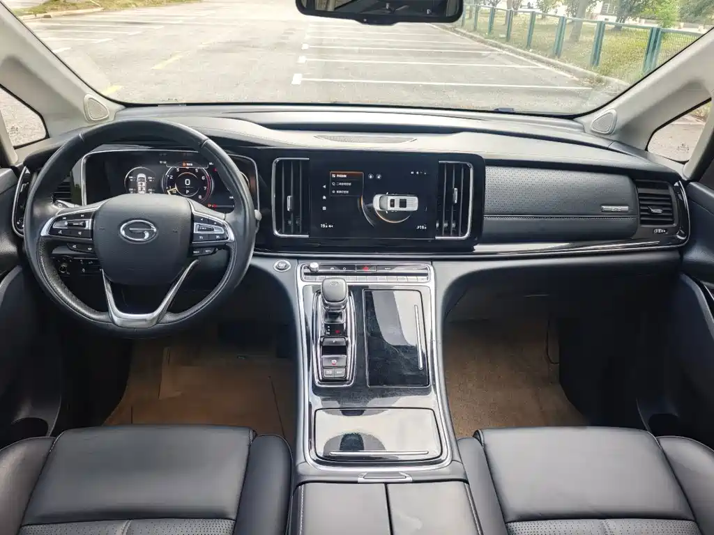 GAC Motor Trumpchi M8 — фото 10