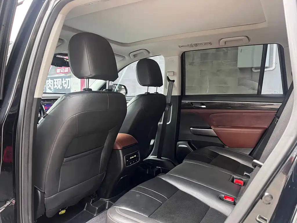 GAC Motor Trumpchi GS8 — фото 5