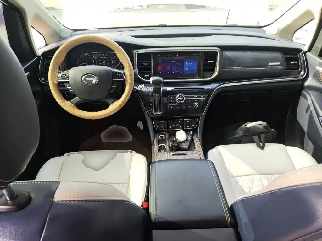 GAC Motor Trumpchi M8 — фото 6