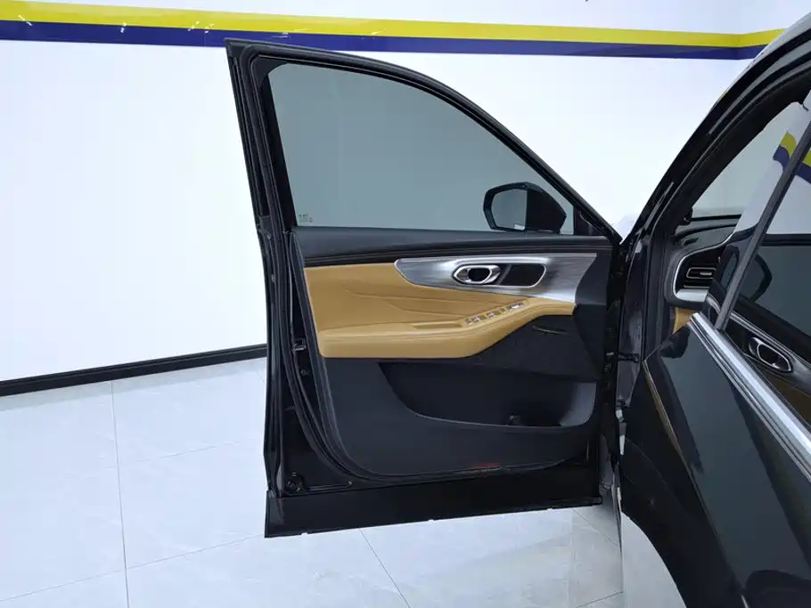 GAC Motor Trumpchi GS8 — фото 7