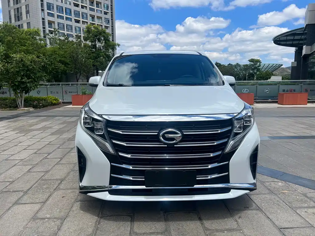 GAC Motor Trumpchi M8 — фото 2