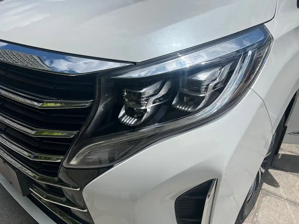 GAC Motor Trumpchi M8 — фото 10
