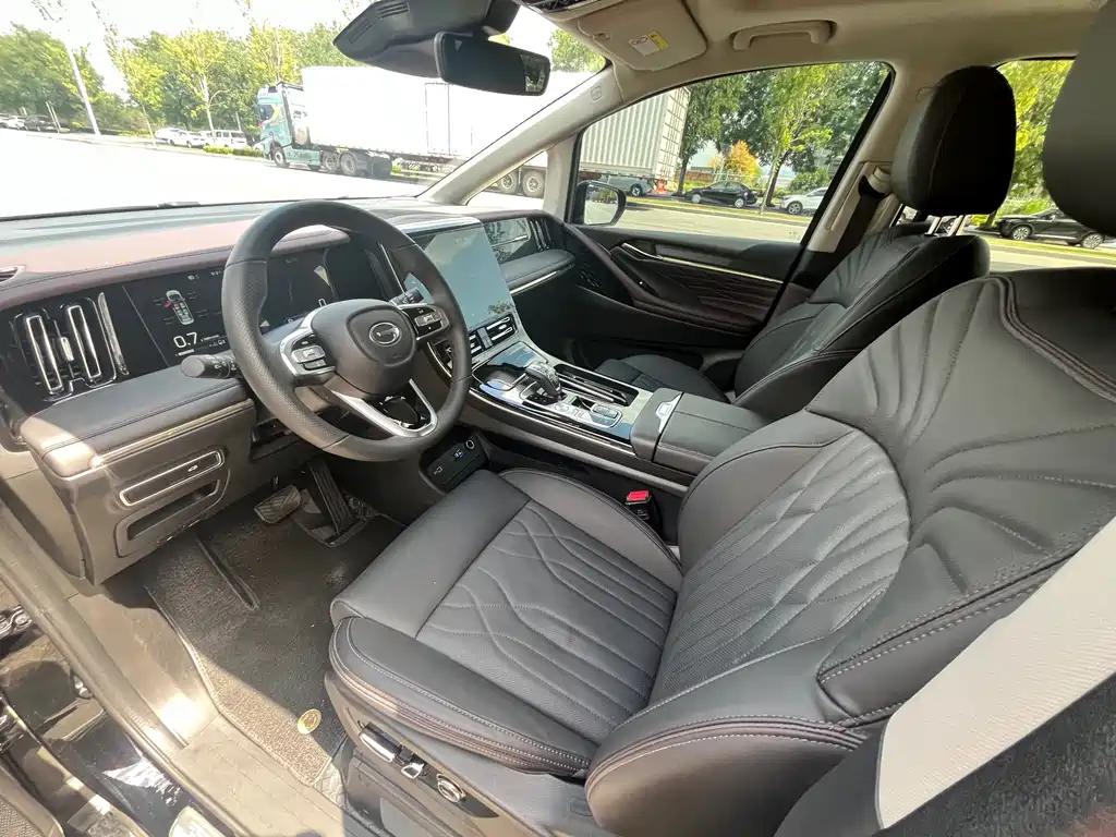 GAC Motor Trumpchi M8 — фото 11