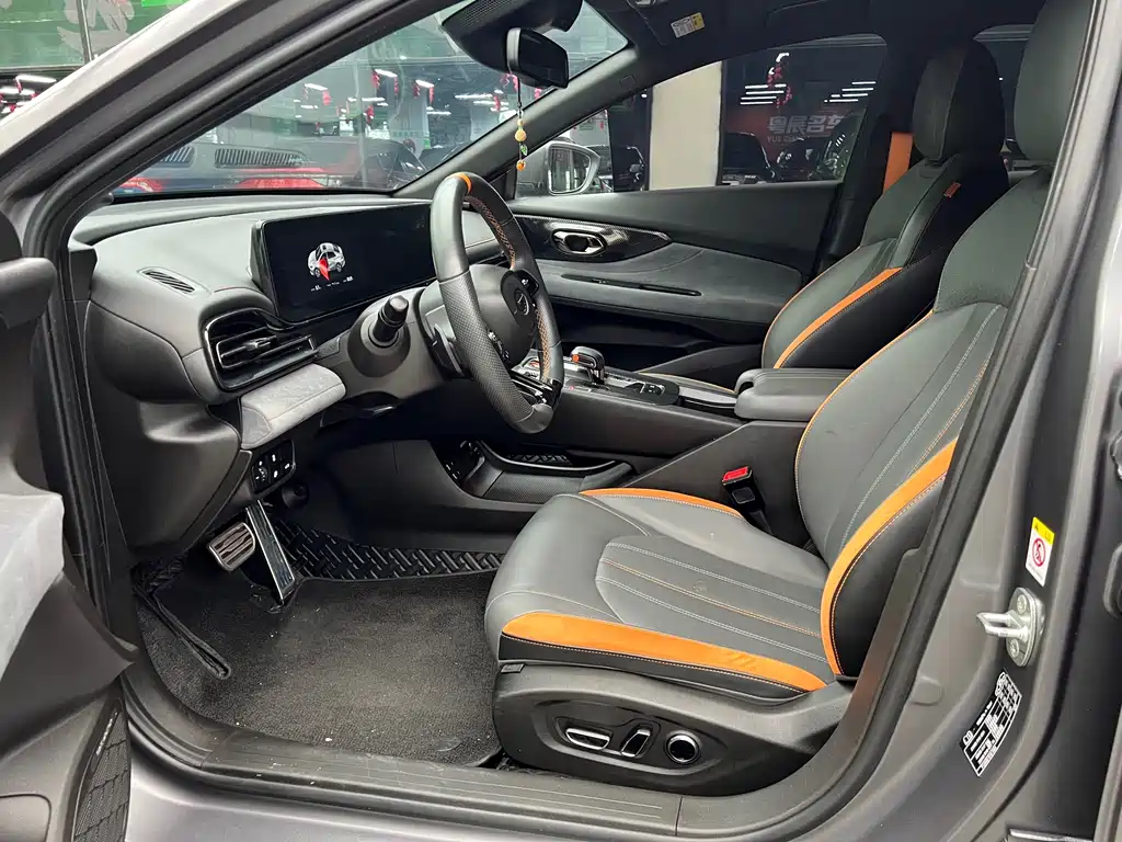 GAC Motor Shadow Leopard — фото 4