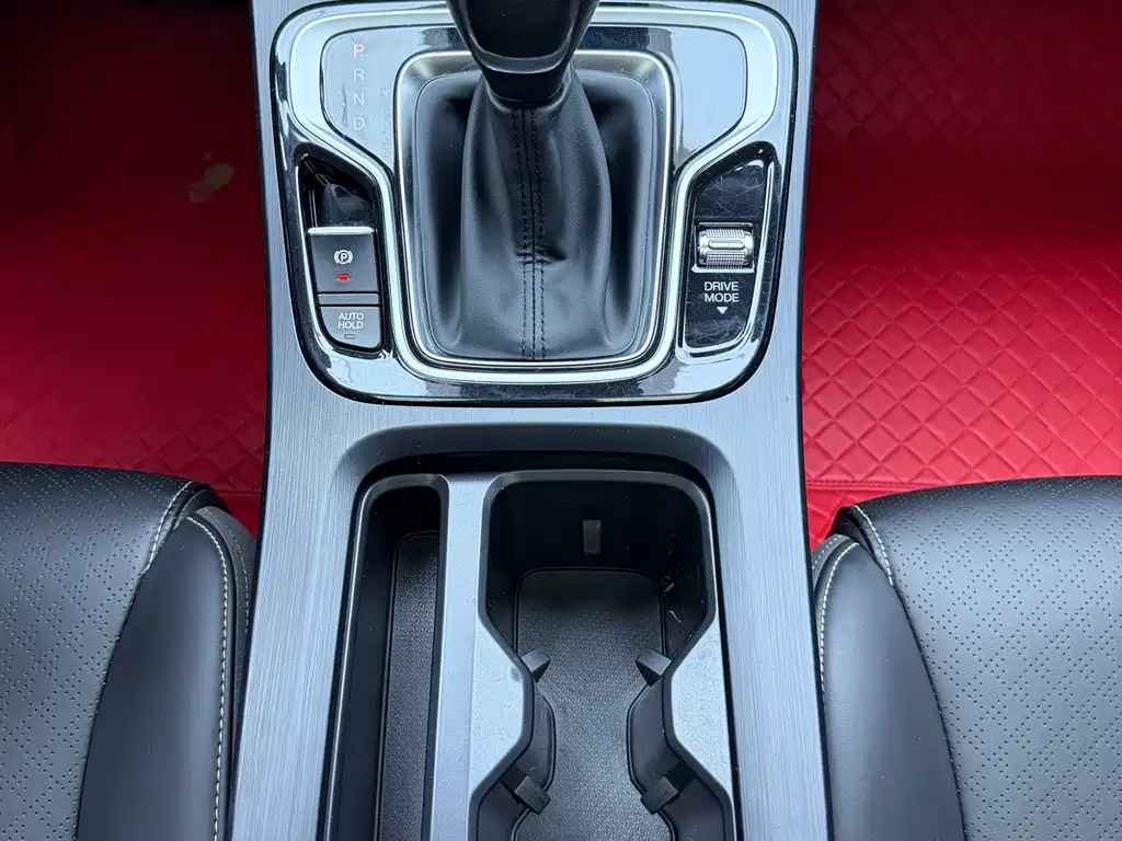 GAC Motor Trumpchi M6 — фото 17