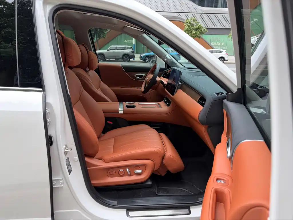GAC Motor Trumpchi Xiangwang S9 — фото 11