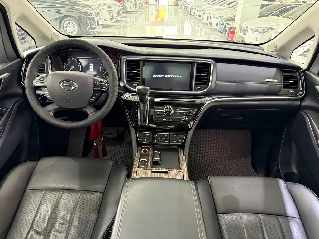 GAC Motor Trumpchi M8 — фото 13