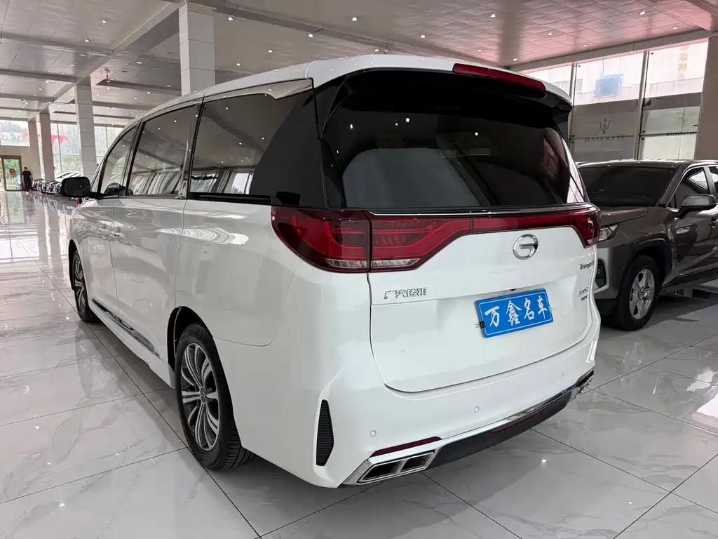 GAC Motor Trumpchi M8 — фото 17