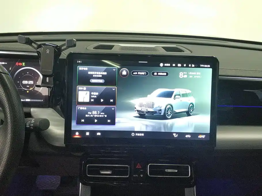 GAC Motor Trumpchi GS8 — фото 13