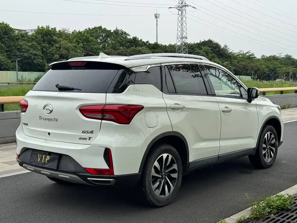 GAC Motor Trumpchi GS4 — фото 15