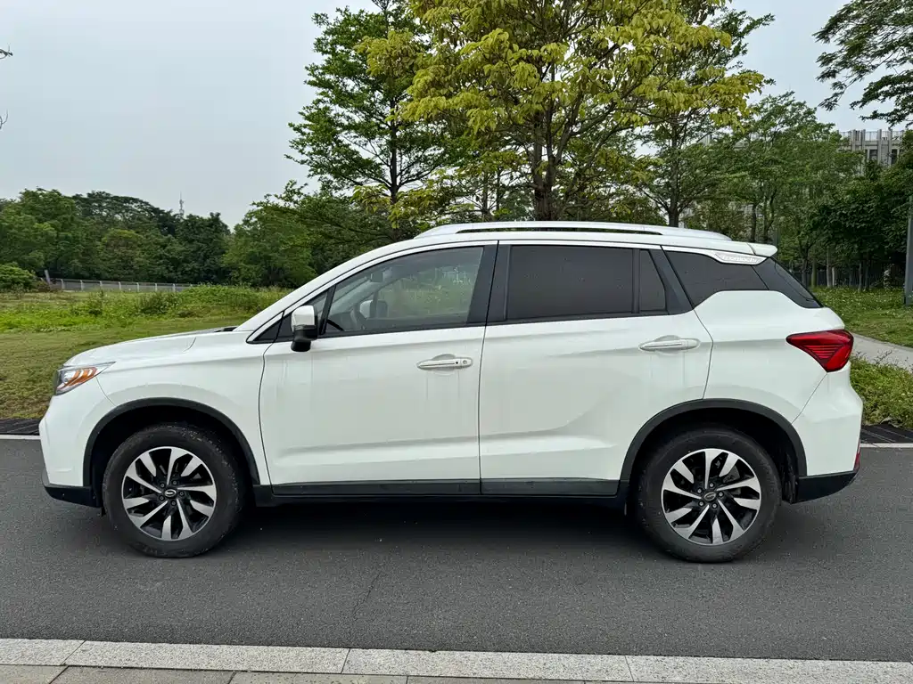 GAC Motor Trumpchi GS4 — фото 6