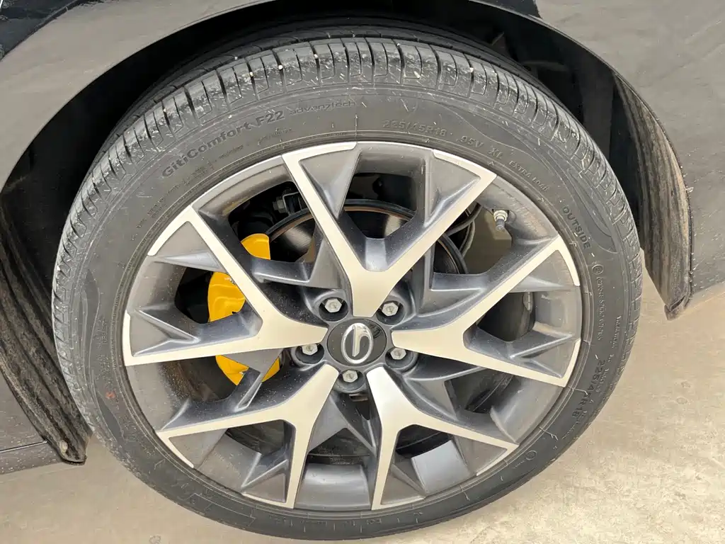 GAC Motor Shadow Leopard — фото 11