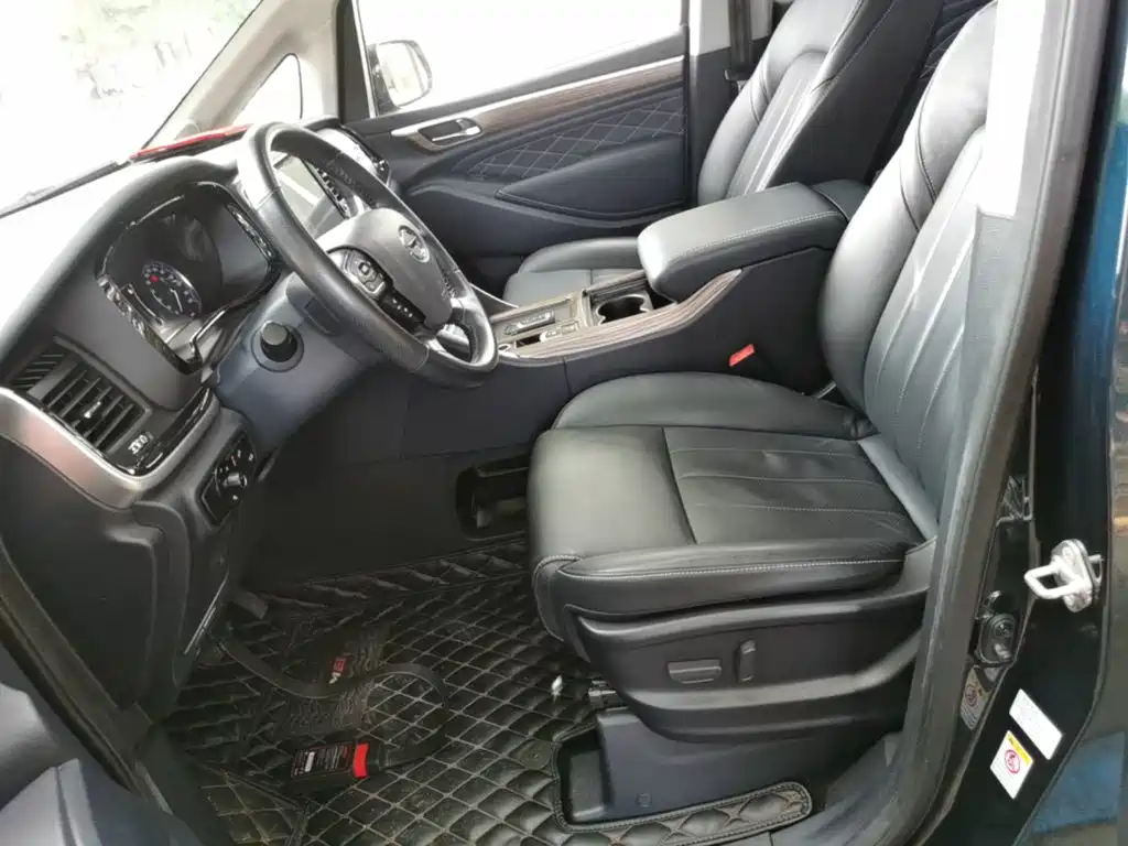 GAC Motor Trumpchi M8 — фото 15