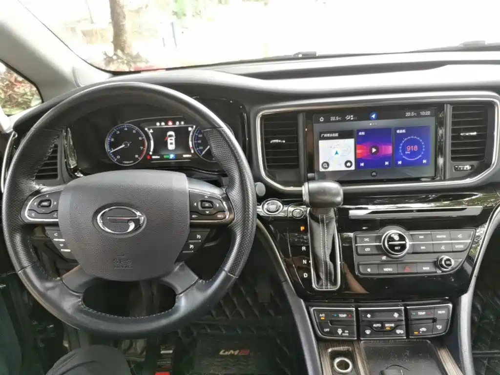 GAC Motor Trumpchi M8 — фото 10