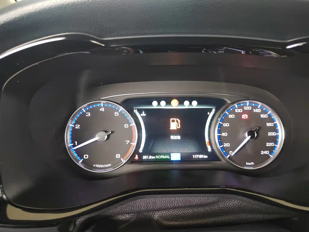 GAC Motor Trumpchi M8 — фото 8