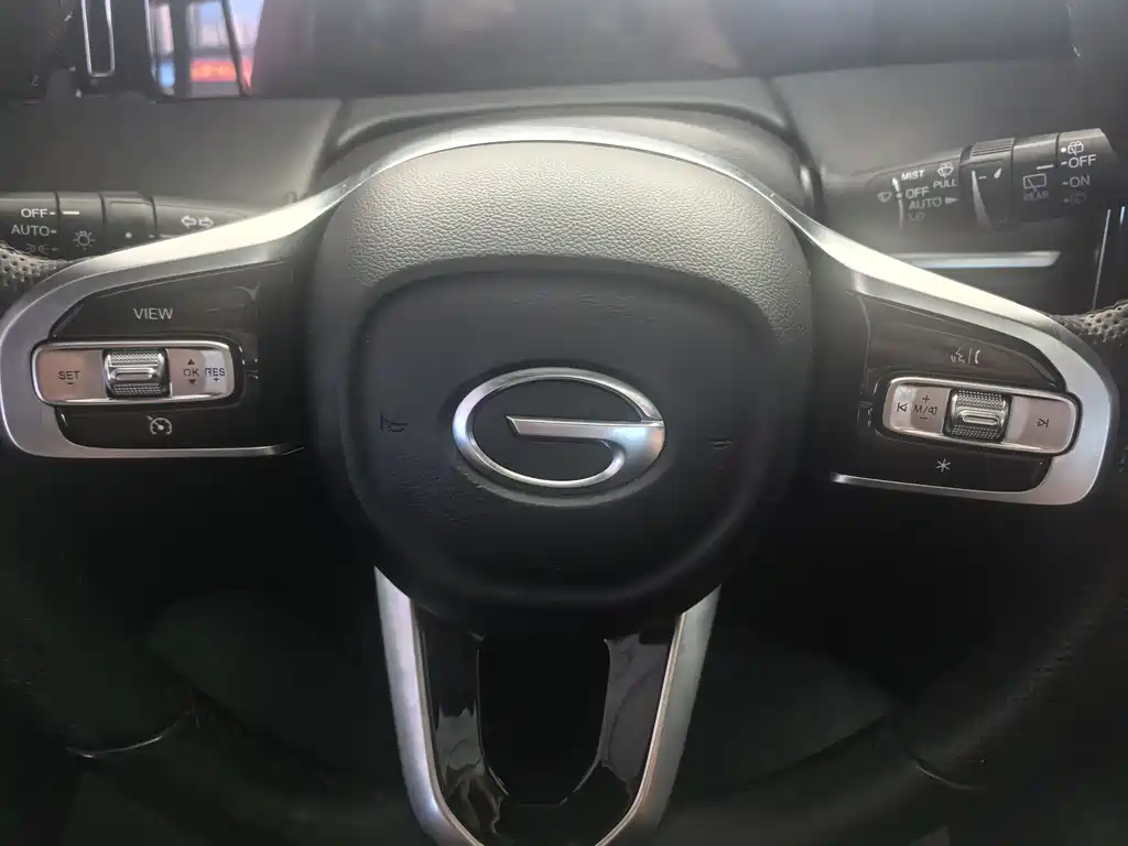 GAC Motor Trumpchi M8 — фото 15