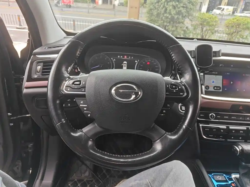 GAC Motor Trumpchi GS8 — фото 11