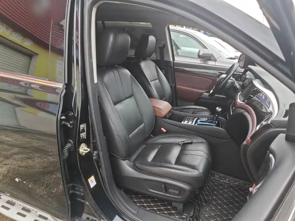 GAC Motor Trumpchi GS8 — фото 25