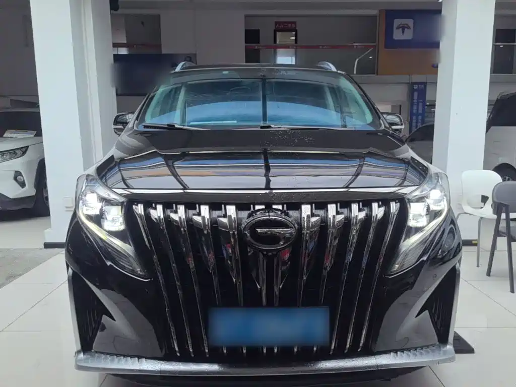 GAC Motor Trumpchi M8 — фото 3