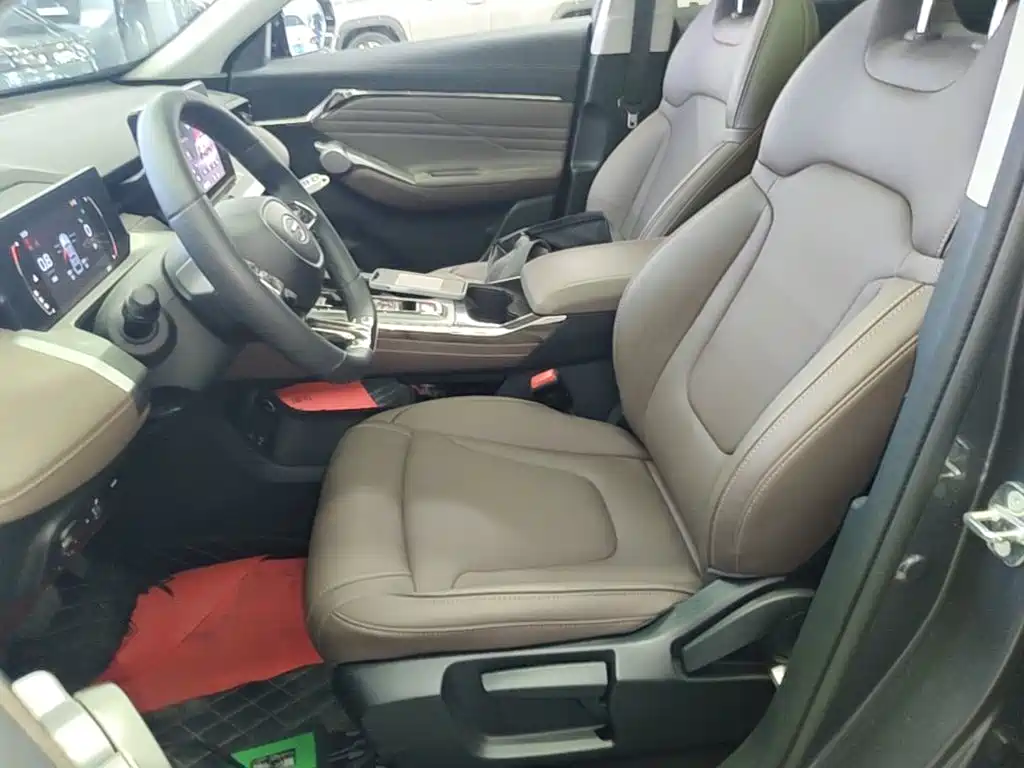 GAC Motor Trumpchi GS4 — фото 15