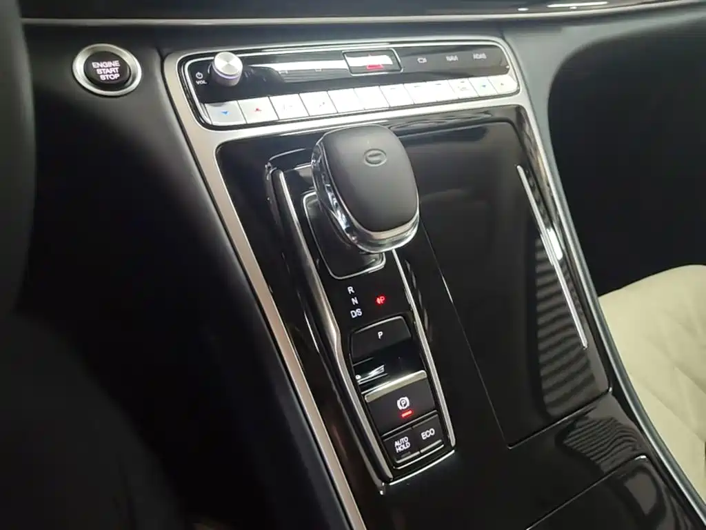 GAC Motor Trumpchi M8 — фото 14