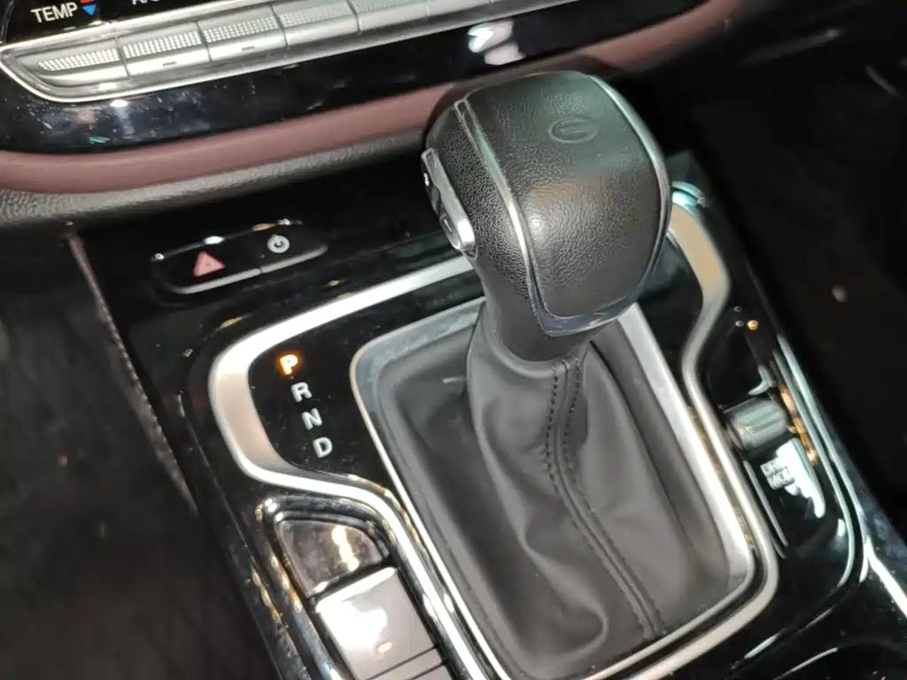 GAC Motor Trumpchi M6 — фото 14