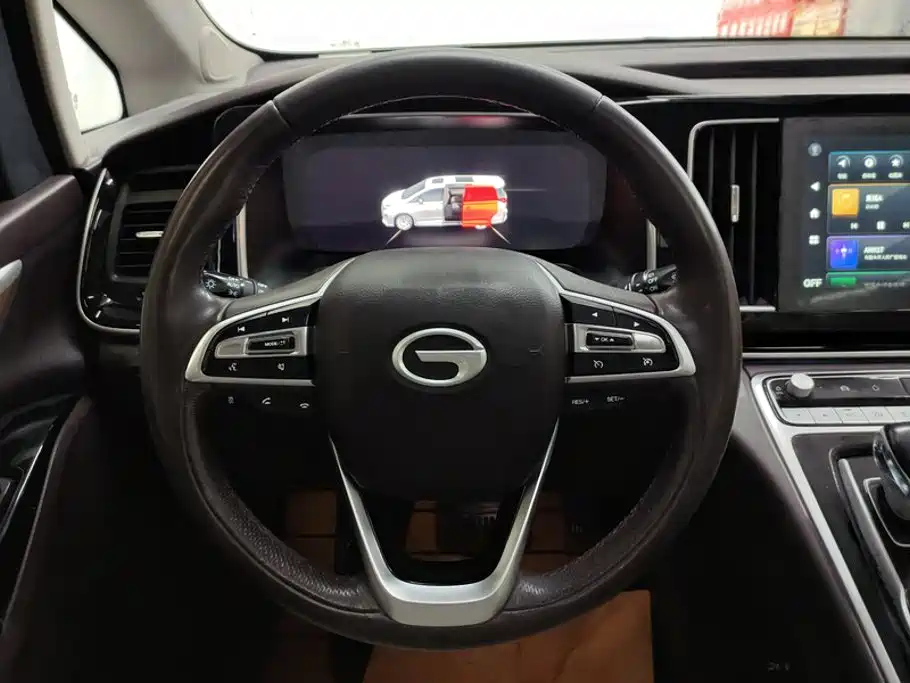 GAC Motor Trumpchi M8 — фото 15