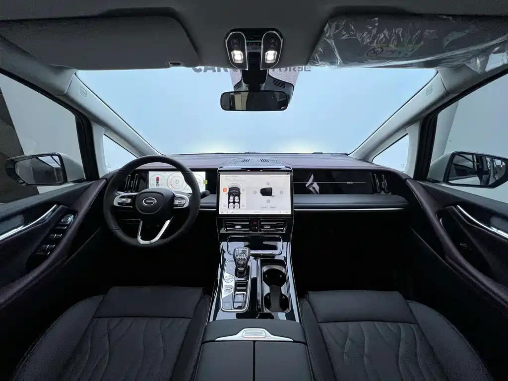 GAC Motor Trumpchi M8 — фото 19