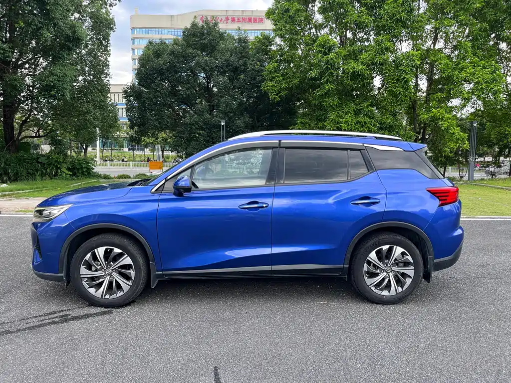 GAC Motor Trumpchi GS4 — фото 7