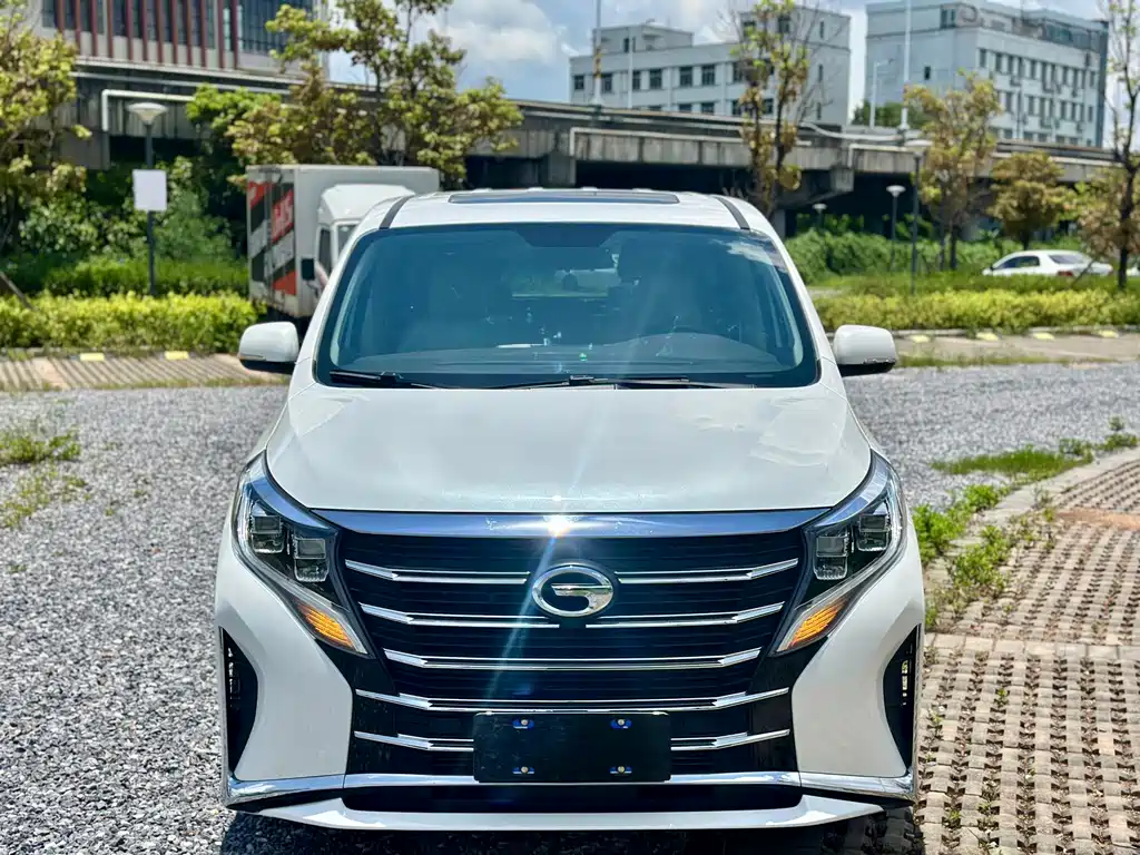 GAC Motor Trumpchi M8 — фото 2