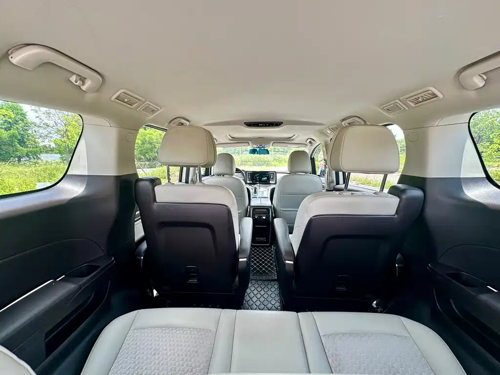 GAC Motor Trumpchi M8 — фото 6