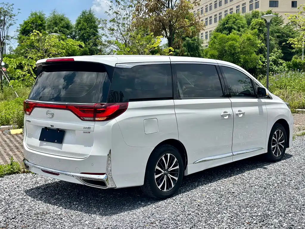 GAC Motor Trumpchi M8 — фото 9
