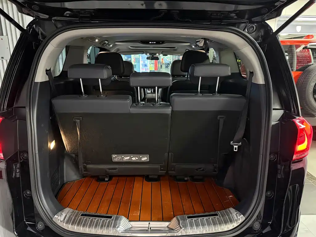 GAC Motor Trumpchi M8 — фото 14