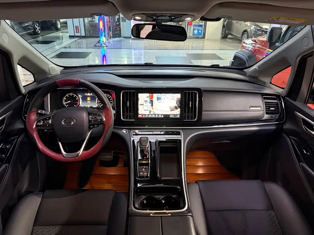 GAC Motor Trumpchi M8 — фото 17